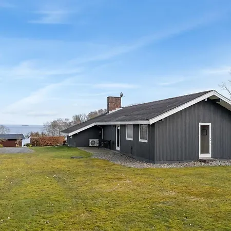 Tosti - 180m To The Fjord By Interhome Roslev